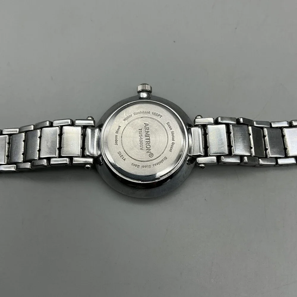 Armitron Womens Watch 28mm Silver Crystal Bracelet 75/4309SV New Battery 6.75